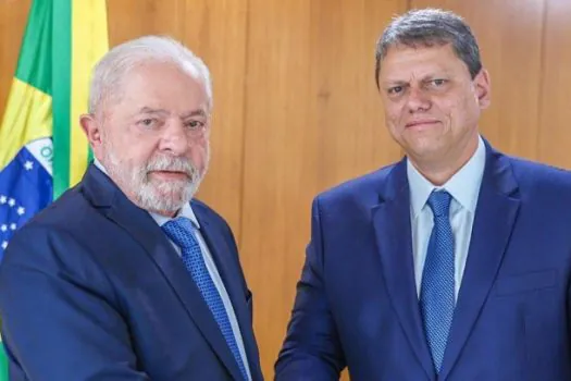 ‘Disse a ele que estou disposto a conversar’, diz Lula sobre reunião com Tarcísio