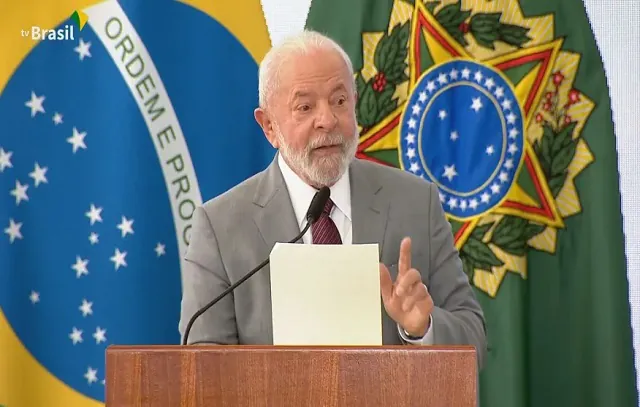 Lula defende que governo encontre jeito de baratear eletrodomésticos