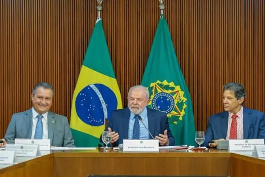 Governo anuncia em abril o novo plano nacional de investimentos em infraestrutura_x000D_