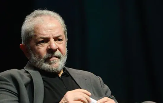 Lula quer suspeição de procuradores