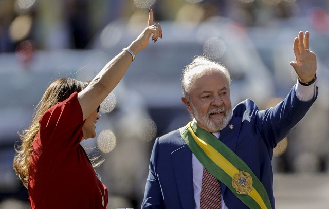 Lula participa de seu nono desfile de 7 de Setembro como presidente