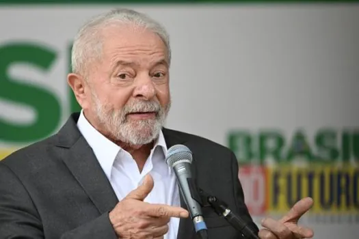 Lula quer ampliar relações com a Romênia na agricultura e defesa