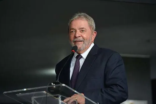 MPF diz em parecer ao STJ que Lula pode ir para regime semiaberto