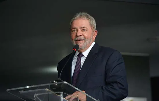 MPF diz em parecer ao STJ que Lula pode ir para regime semiaberto