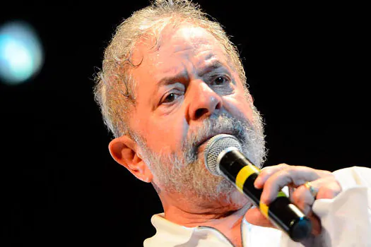 Lula tem 8 dias para se manifestar sobre o sítio e ação seguir para TRF-4