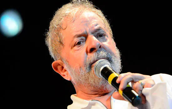 Lula tem 8 dias para se manifestar sobre o sítio e ação seguir para TRF-4