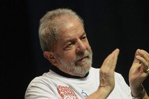Pesquisa Ipespe: Lula permanece à frente