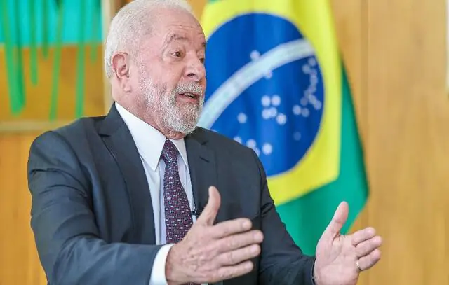 Lula diz que história julgará Selic alta e sugere pressão de Senado a Campos Neto