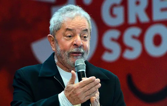 Campanha de Lula vai explorar Orçamento para atacar Bolsonaro