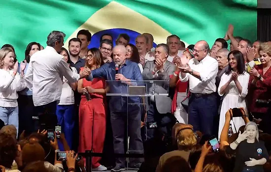 Lula anuncia volta do Conselhão