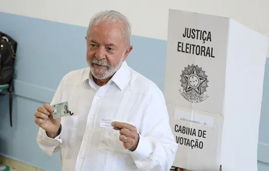 Lula diz estar certo de que seu projeto será o escolhido