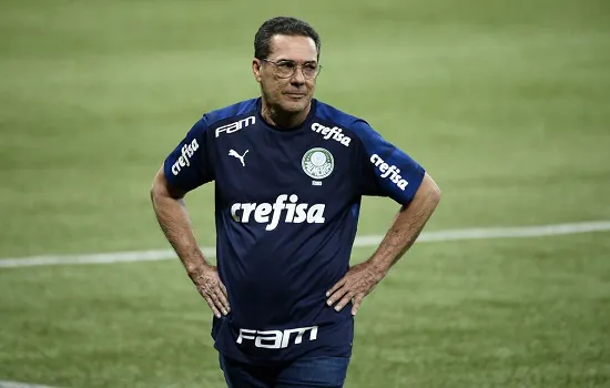 Luxemburgo diz que presidente do Palmeiras foi o grande responsável por sua demissão