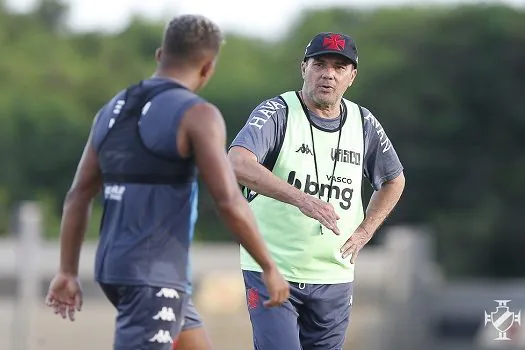 Atlético-GO recebe Vasco na reestreia de Luxemburgo pela equipe carioca