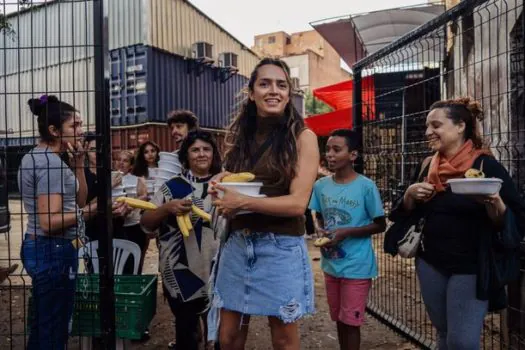 Instituto Luz do Faroeste leva forró à cracolândia