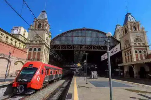 Estação da Luz tem mudança na operação para instalação de passarela metálica no domingo