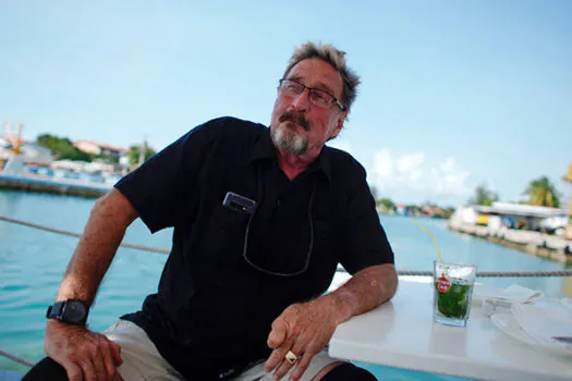 Criador de software antivírus, John McAfee é preso na Espanha por crimes financeiros