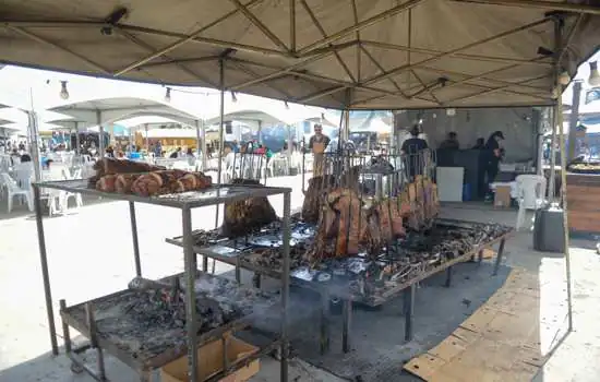 Esplanada do Paço de São Bernardo recebe o Madalena Steak Pork Festival