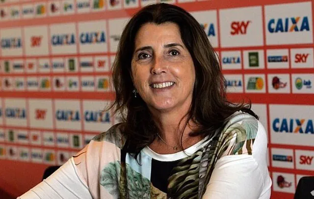 Magic Paula deixa cargo de vice-presidente da Confederação Brasileira de Basquete