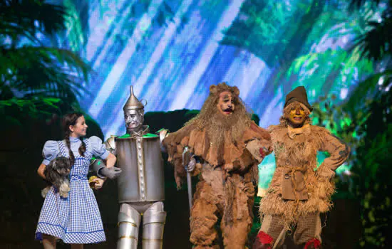 O Mágico de OZ volta ao Teatro Bradesco