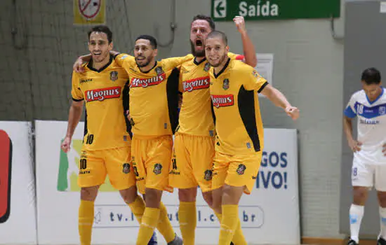 Magnus vence 9ª seguida na Liga Nacional de Futsal