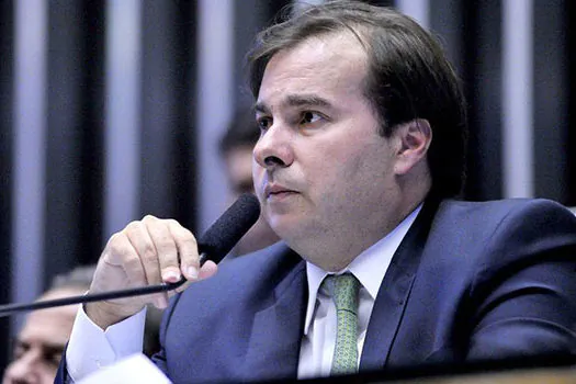 Maia cita possibilidade de acordo com Senado sobre prisão em 2ª instância