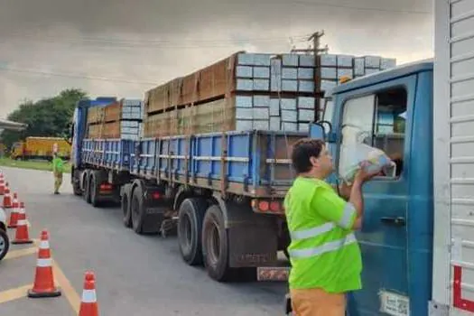 ARTESP e Concessionárias realizam ações focadas na segurança dos caminhoneiros