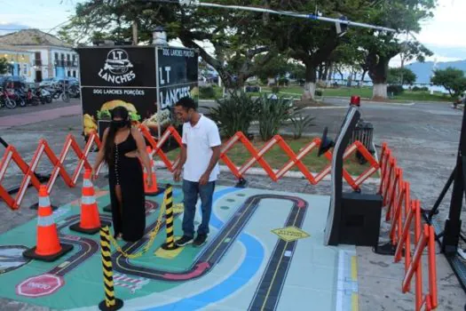 Metrô e DER promovem campanha pela segurança no trânsito na estação Sé