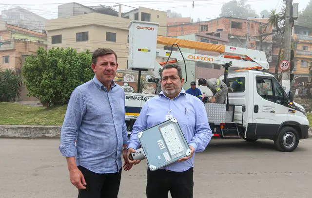 Programa Mais Luz supera 30 mil luminárias de LED instaladas em São Bernardo