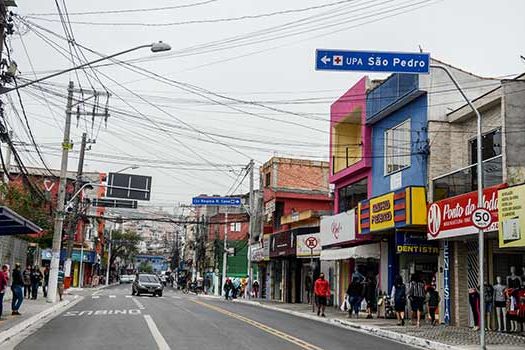 Prefeitura de São Bernardo inicia instalação de lâmpadas de LED na Vila São Pedro