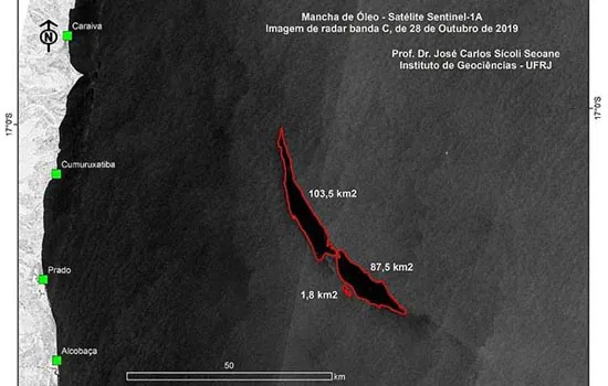 Marinha nega mancha gigante de óleo no litoral sul da Bahia