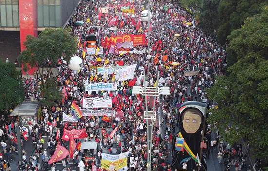 Movimentos sociais e centrais sindicais convocam novo protesto para 19 de junho