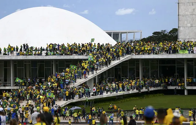 CBF repudia uso da camisa da seleção em manifestações antidemocráticas