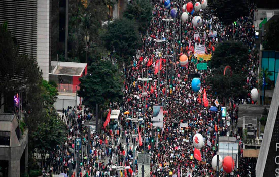 Após protestos