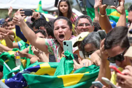 Partidos resistem a unir oposição em atos de manifestações