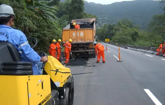 Ecovias realiza obras de manutenção nas vias do Sistema Anchieta-Imigrantes