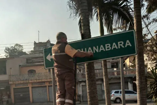 Ribeirão Pires realiza manutenção de sinalização viária no Parque Aliança