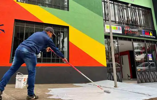 Ribeirão Pires revitaliza Escola de Artes e Anfiteatro Municipal