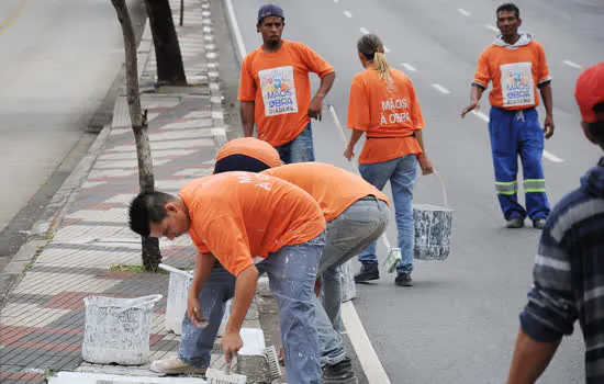 Mãos à Obra promove evento cultural e prestação de serviços