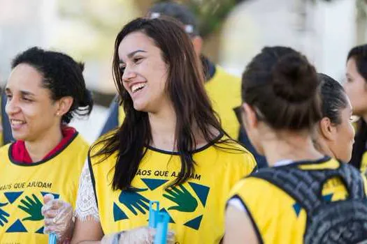 Ação social do programa Mãos Que Ajudam promove o fortalecimento da mulher