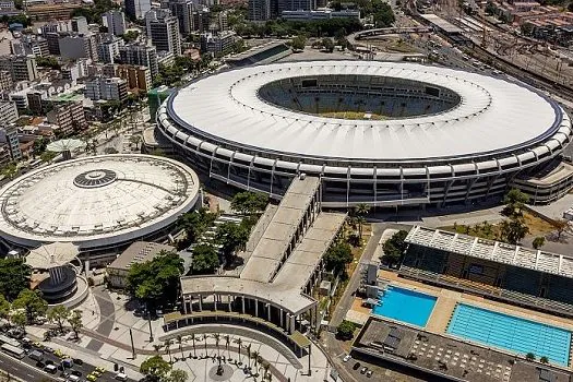 Prefeitura do Rio suspende público nos estádios por alta dos casos de covid