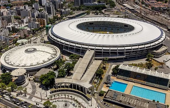 Prefeitura do Rio suspende público nos estádios por alta dos casos de covid