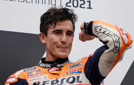 Marc Márquez quebra jejum da Honda e ganha etapa da MotoGP após 581 dias