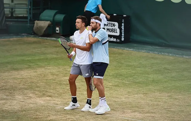 Demoliner é eliminado em Halle e Luisa Stefani tem jogo adiado em Berlim