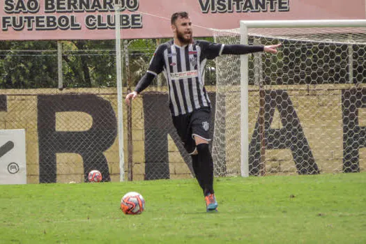 Marcelo comemora permanência no EC São Bernardo para a Copa Paulista