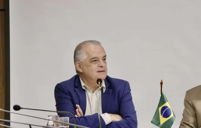 Márcio França critica proposta para privatização de Portos