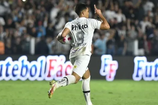 Marcos Leonardo faz mea-culpa por derrota do Santos: ‘Pequei na última bola’