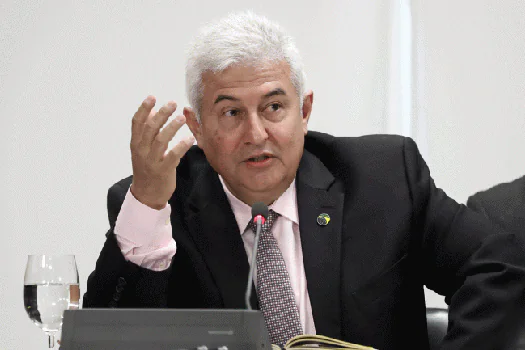 Bolsonaro quer Marcos Pontes no desenvolvimento de vacina, afirma deputado