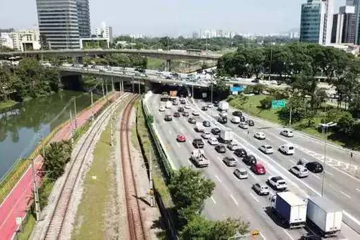 Marginal Pinheiros terá trecho bloqueado para obras do Metrô