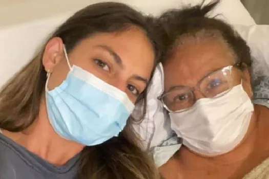 Mari Gonzalez desabafa após passar a noite no hospital com a mãe