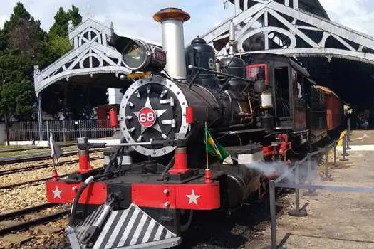 Passeios de Maria Fumaça poderão ser feitos de quarta-feira a domingo durante as férias